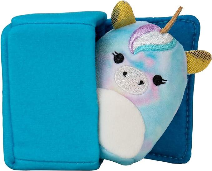 Squishvile Academy Deluxe Play Scene Go! SQM0325 Squishmallows 2" Accessories
