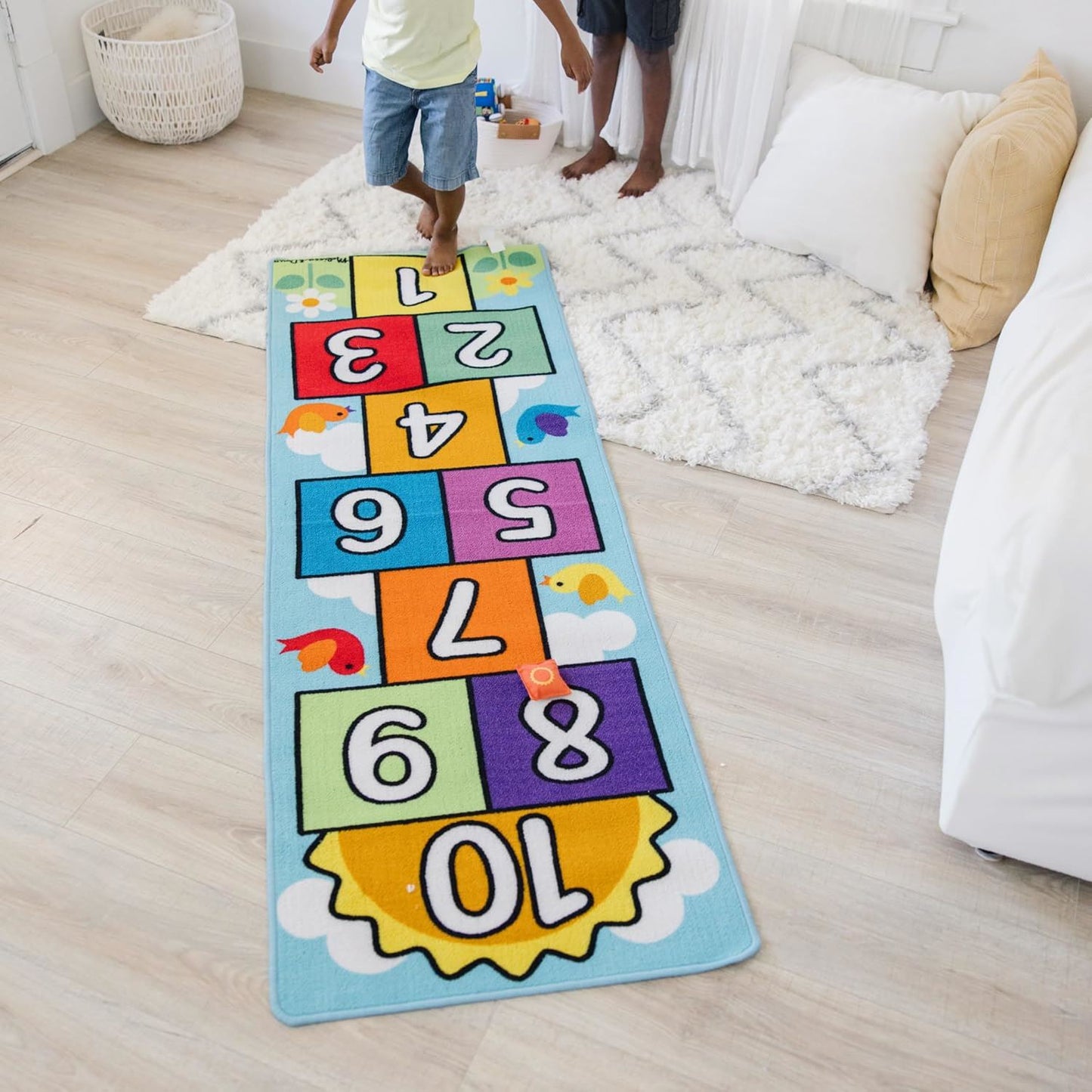 Hop & Count Hopscotch Rug 96152 – Melissa & Doug Educational Floor Play Mat with Numbers for Active Learning & Indoor Play