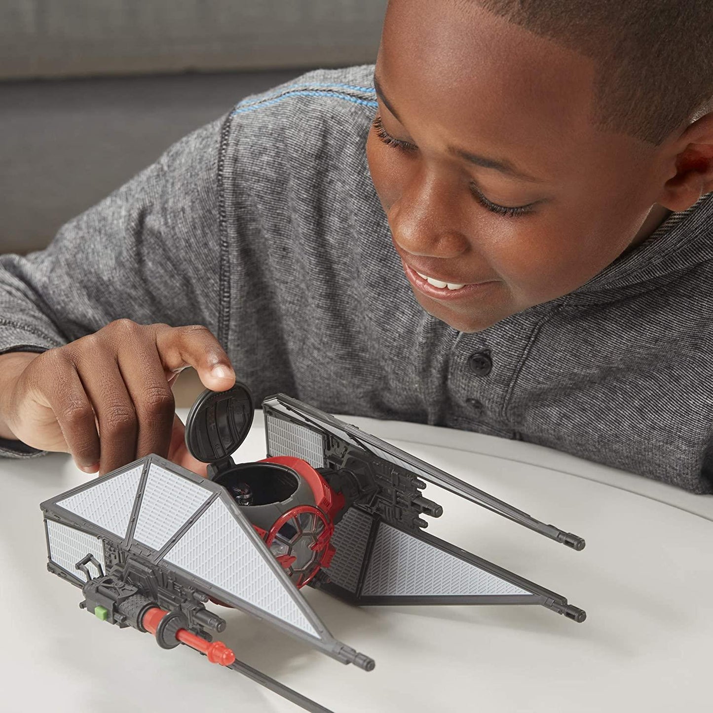 Tie Whisper Kylo Ren (Star Wars Mission Fleet Steller Class)